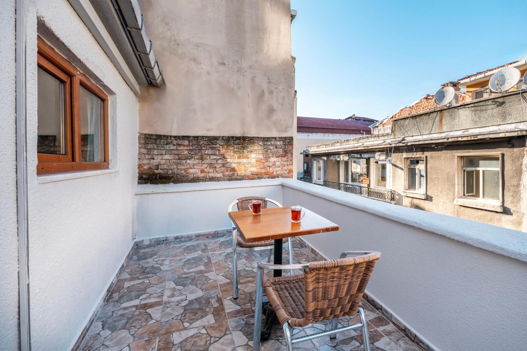 Taksim Dora Hotel Стамбул Экстерьер фото