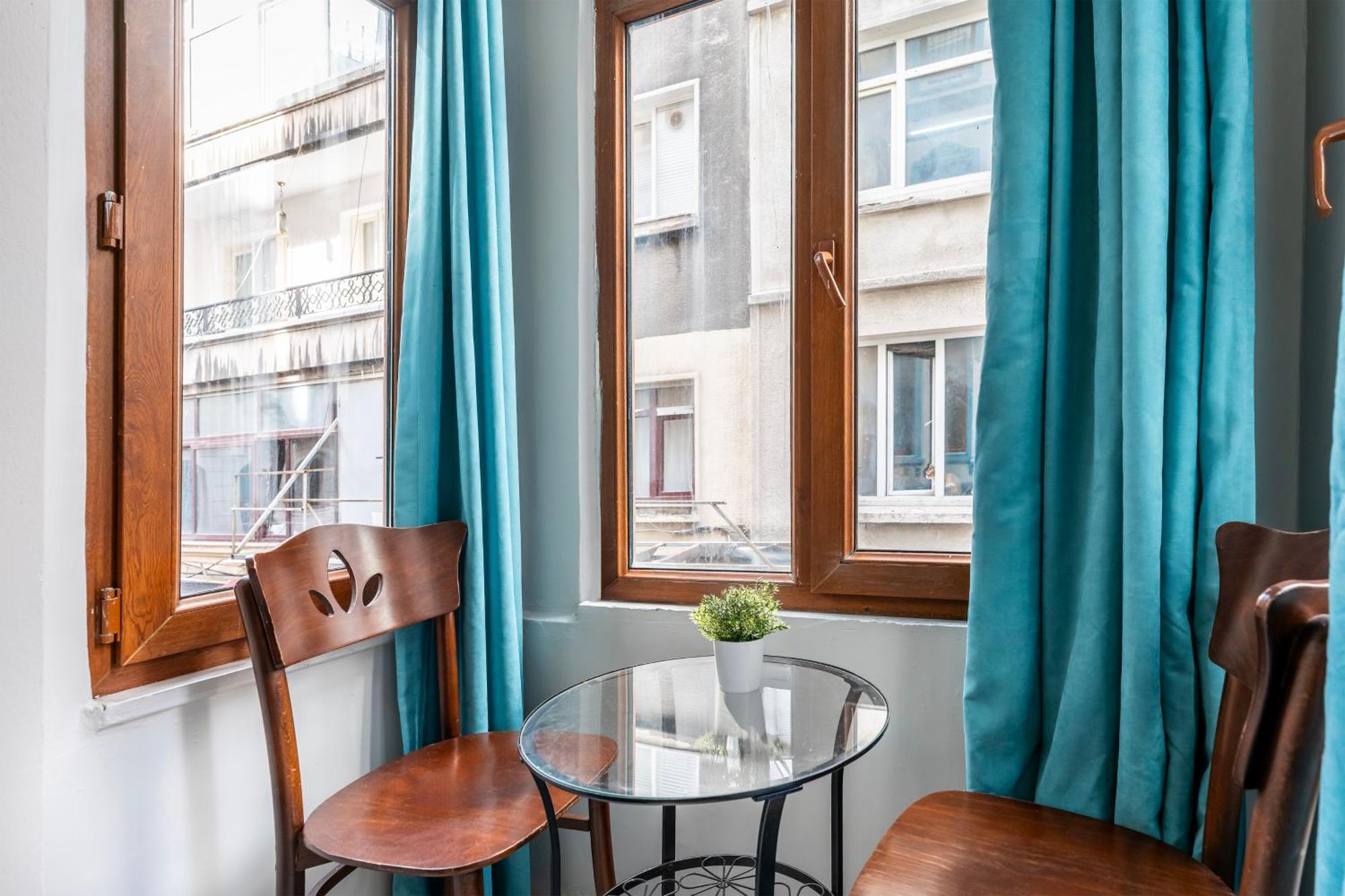 Taksim Dora Hotel Стамбул Экстерьер фото